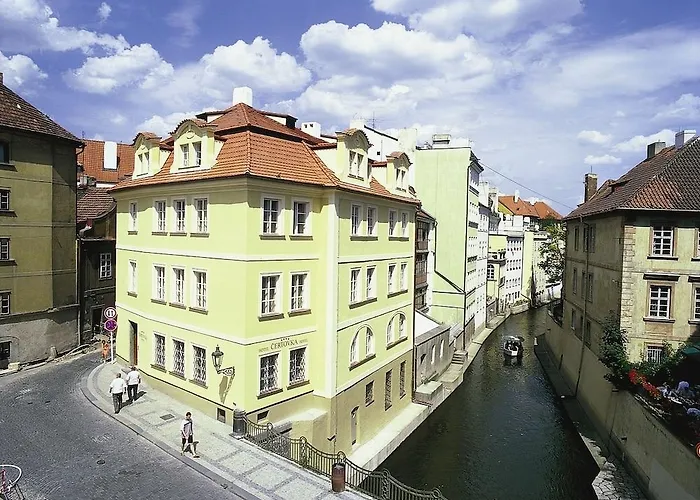 Discover the Charm of 3 Star Hotels in Prague Old Town